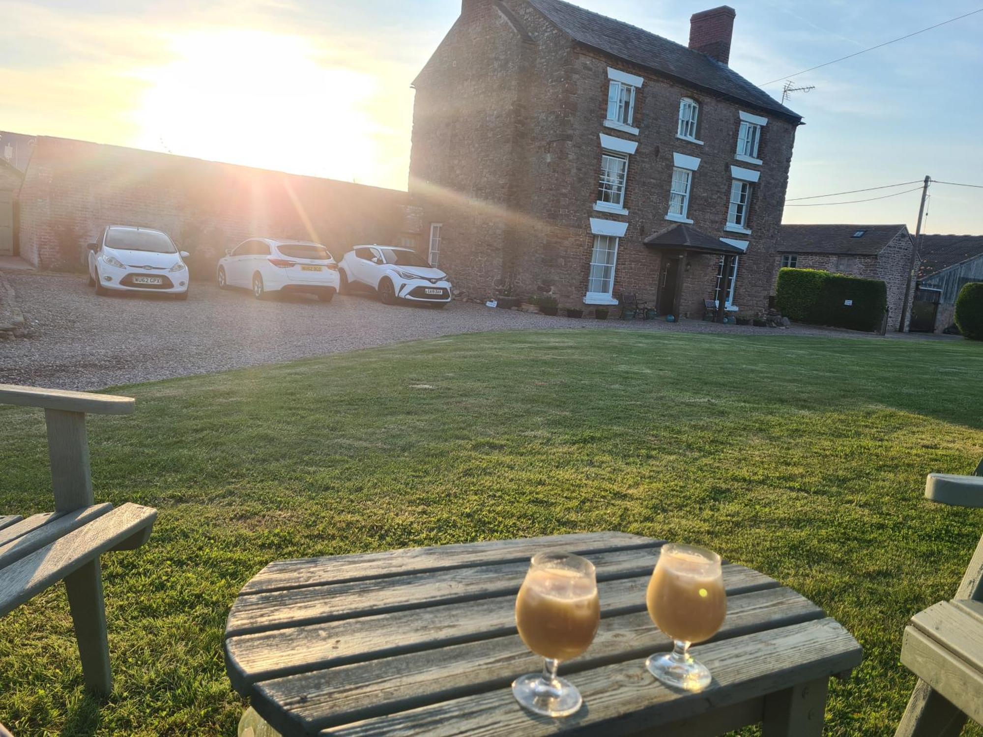Upper Eyton Farmhouse B&B Shrewsbury Exteriér fotografie